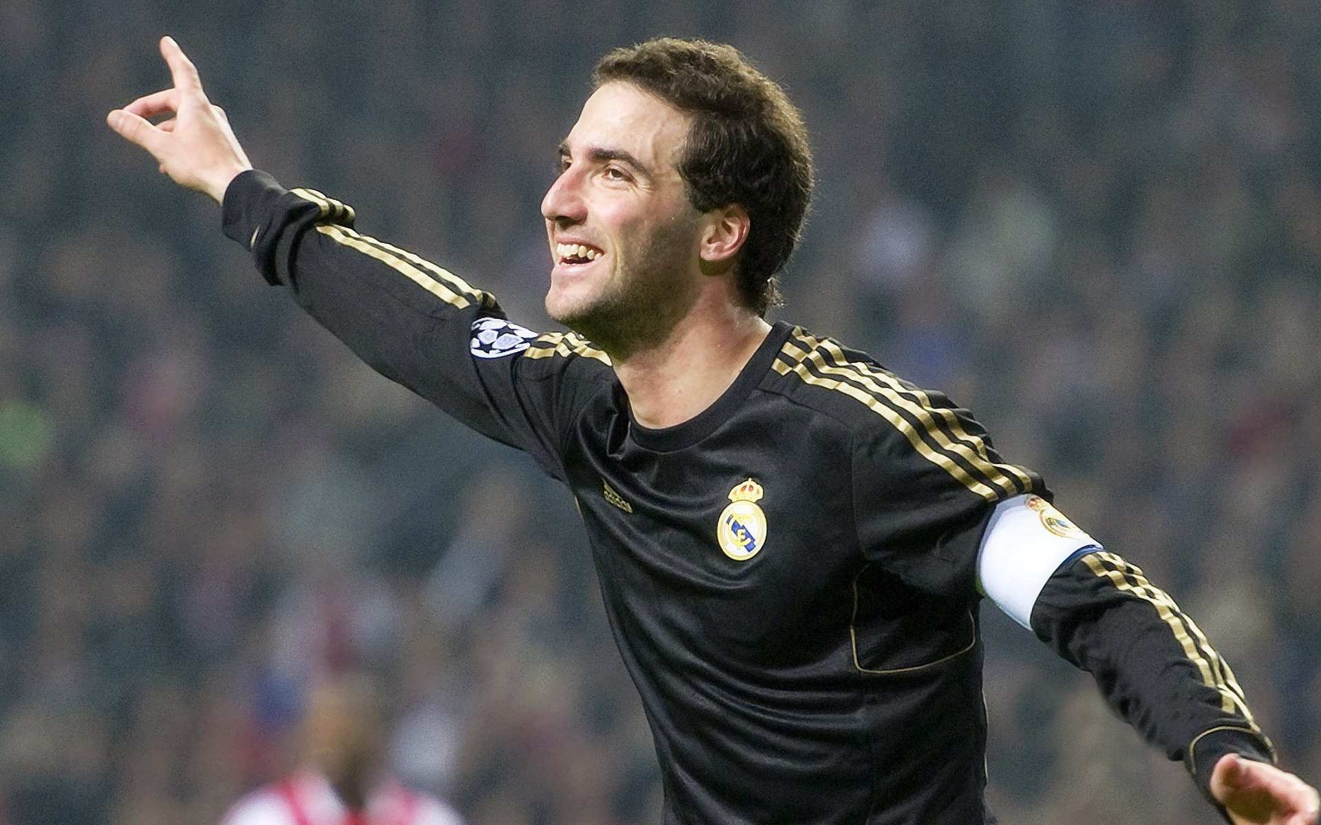 AI技术在游戏中的应用：智能NPC与自适应难度，游戏npc人工智能