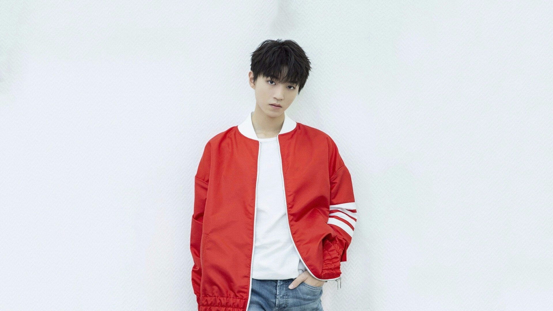 全国羽毛球比赛火热开赛，羽球高手逐鹿中原，全国羽毛球大赛