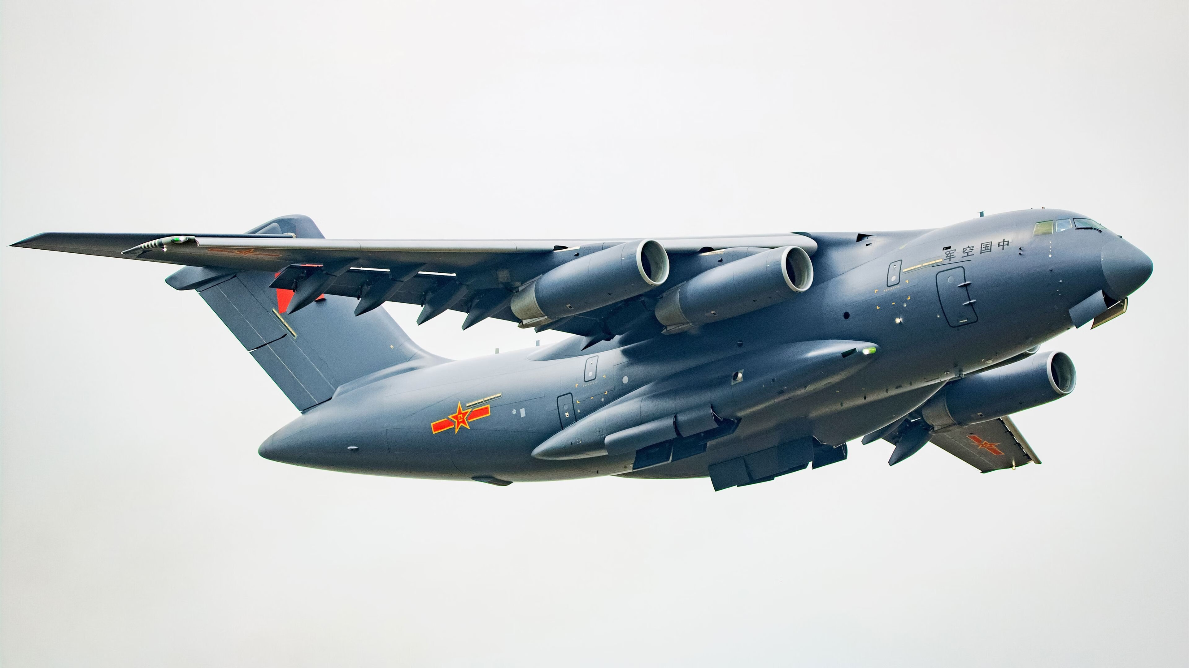 球迷热议：这场比赛绝对值得反复回味！，球迷们感到很迷茫,面对这场比赛