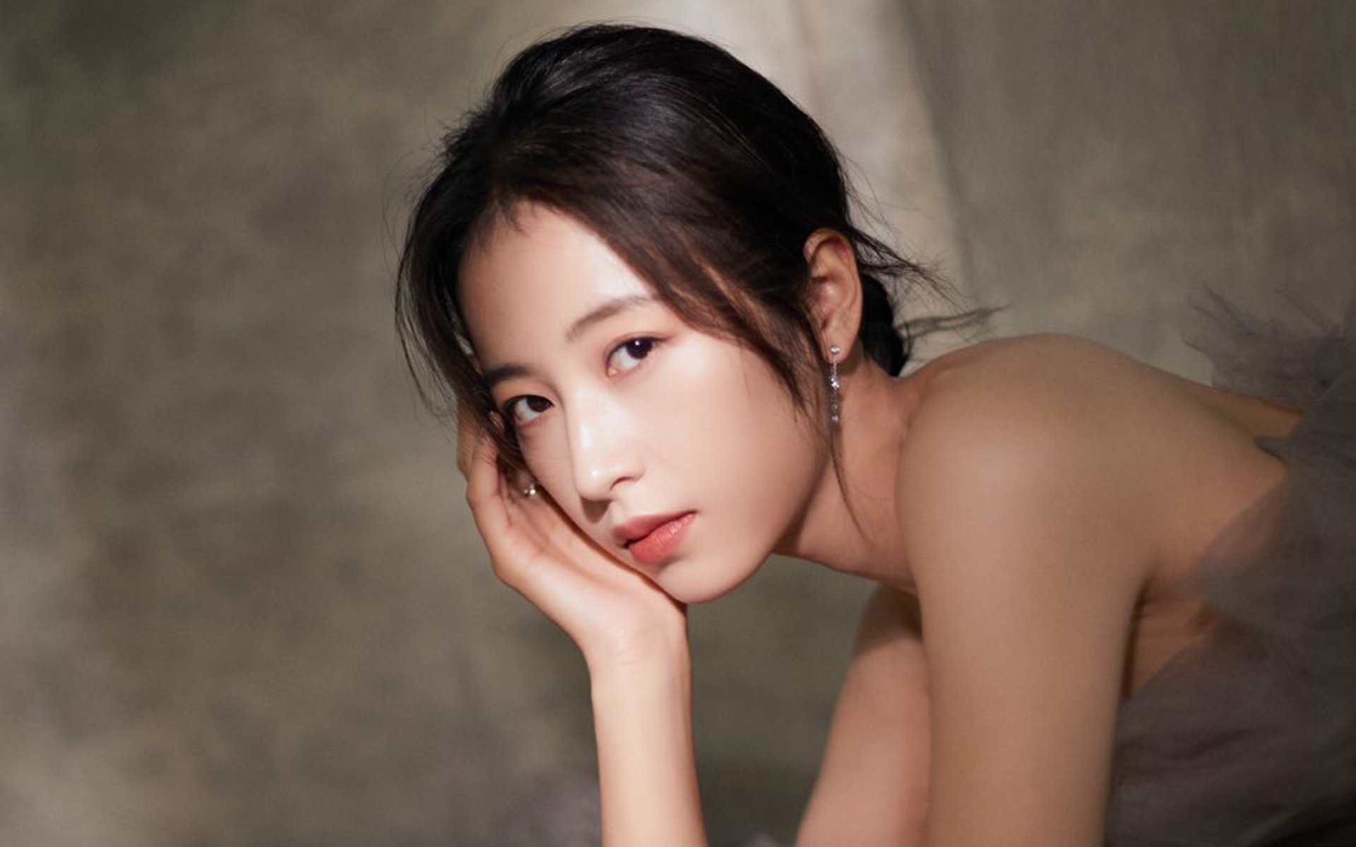 开云体育-切尔西年轻球员崛起，蓝军焕发新活力，切尔西年龄